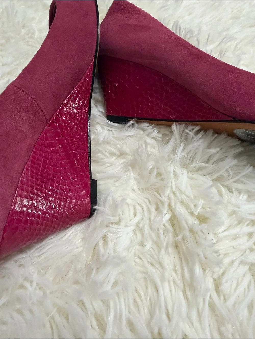 Donald J. Pliner Women’s Suede Wedge Open Toe Pump Shoes Size 8M Berry Pink‎